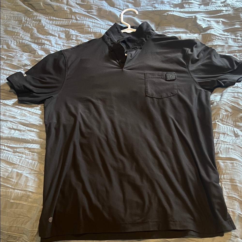 Men’s Medium Adidas black drifit golf shirt